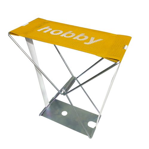 Banquinho dobrável amarelo em metal Hobby Nacional