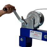 Guincho-hidraulico-900Kg-giratorio-para-caminhonete-com-carretilha-GC900C-Acm-Tools-