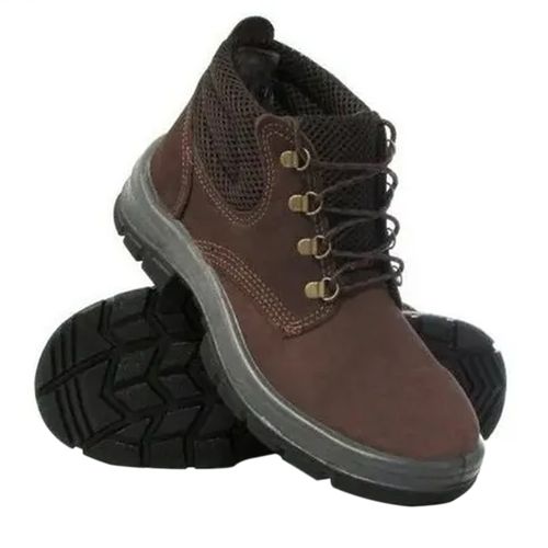 Bota com bico pvc e cadarço Nobuck marrom 40 TP092 CARTOM
