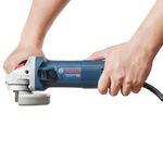 Esmerilhadeira-Angular-5pol-900W-220v-GWS-9-125-S-BOSCH