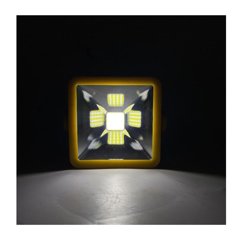 Lanterna-Refletora-3w-rotacao-360º-HIDROMEPE