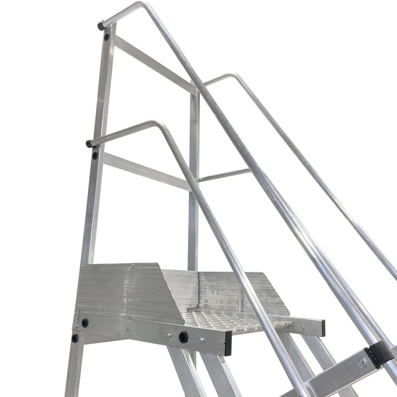 Escada-Plataforma-em-Aluminio-NR12-175M-6-Degraus-ESCALEVE
