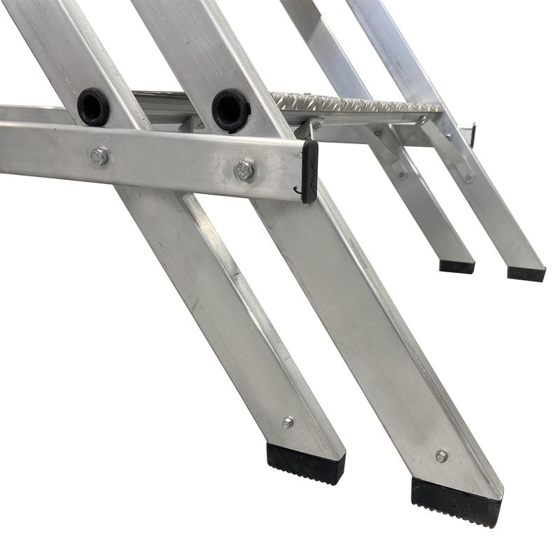 Escada-Plataforma-em-Aluminio-NR12-175M-6-Degraus-ESCALEVE