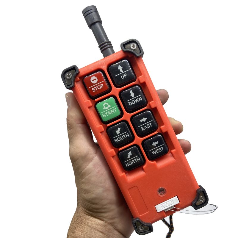<p>Controle-suas-talhas-eletricas-de-corrente-ou-de-cabo-de-aco-com-facilidade-e-seguranca-com-o-controle-remoto-da-Acm-Tools.-Com-6-botoes-e-case-transparente-voce-tem-total-controle-e-visibilidade.-E-o-melhor-de-tudo--ele-ja-vem-com-as-pilhas-inclusas.-Adquira-agora-e-ganhe-praticidade-em-seu-dia-a-dia.