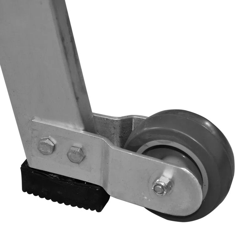 Escada-Plataforma-NR12-em-aluminio-com-17-degraus-Escaleve--2-.jpg