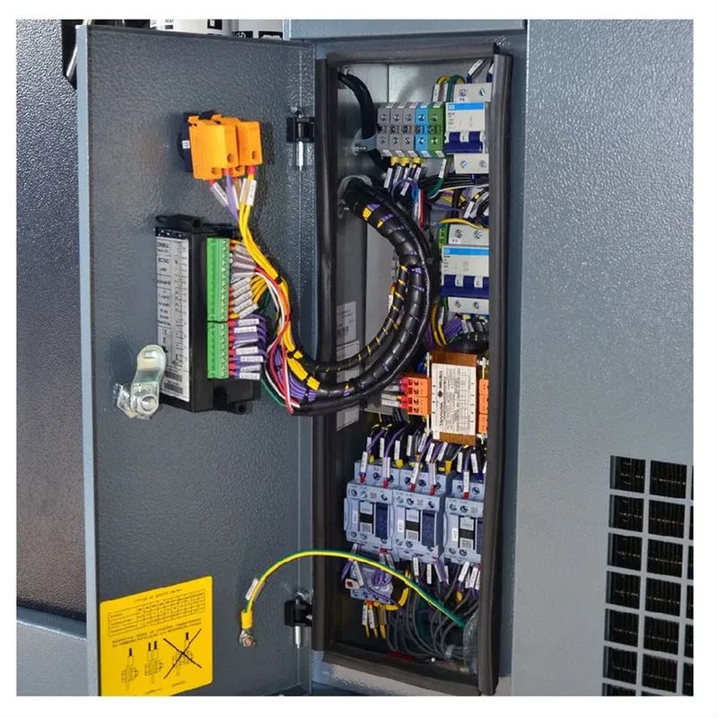 Compressor-de-Ar-Parafuso-G11-125AFF-TM265L-220V-60HZ-ATLAS-COPCO