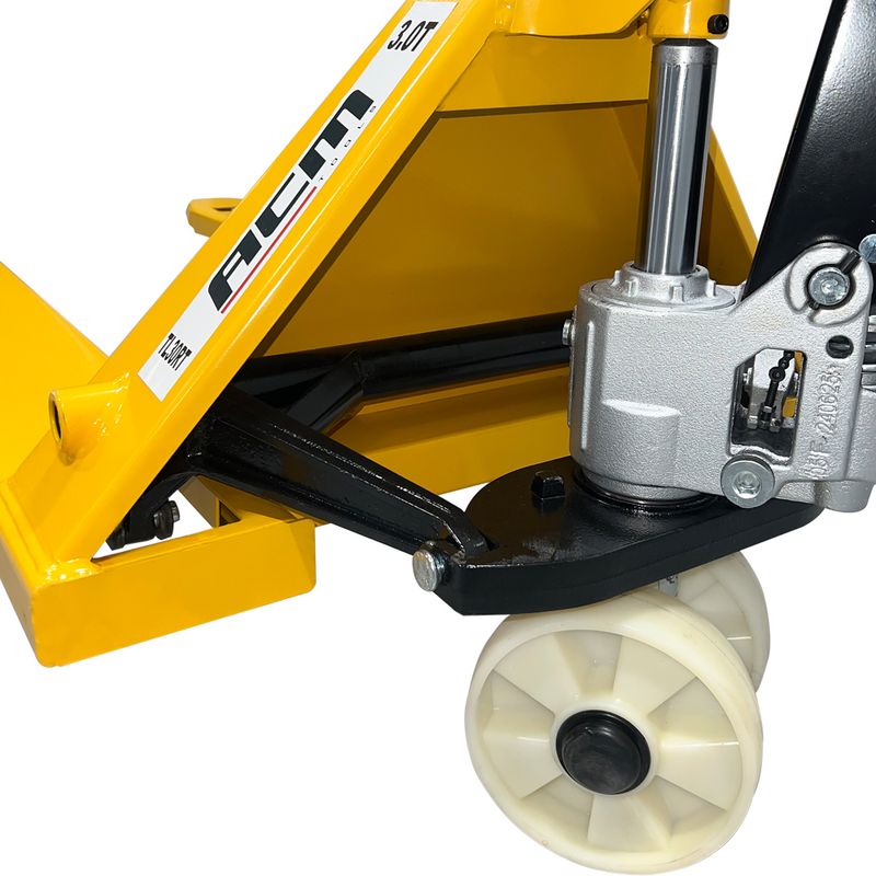 Paleteira-Hidraulica-Manual-3Ton-Largo-Rodas-Nylon-Tandem-TL30RT685-ACM-TOOLS